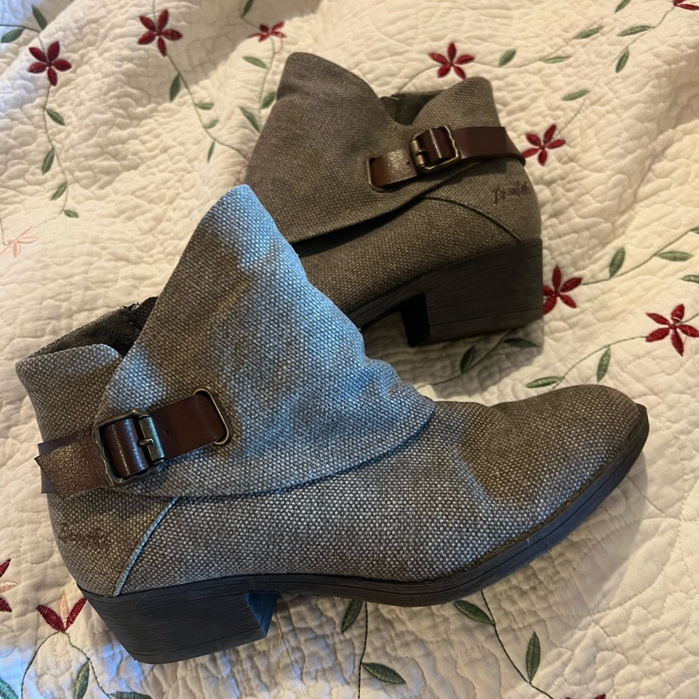 Blowfish short boots